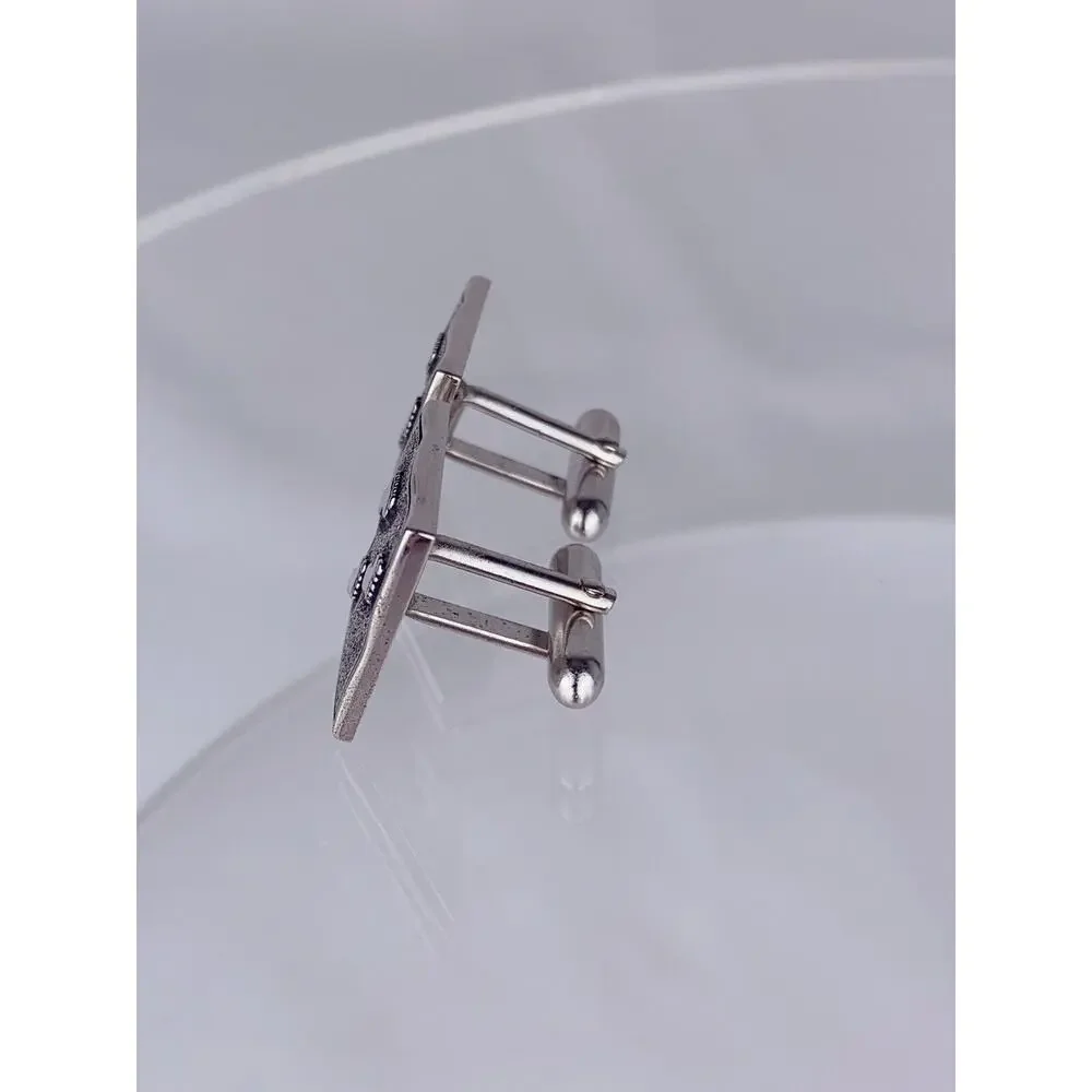 Footprints in Sand Silver Tone Cufflinks Footsteps 3 Dimensional Swank Vintage